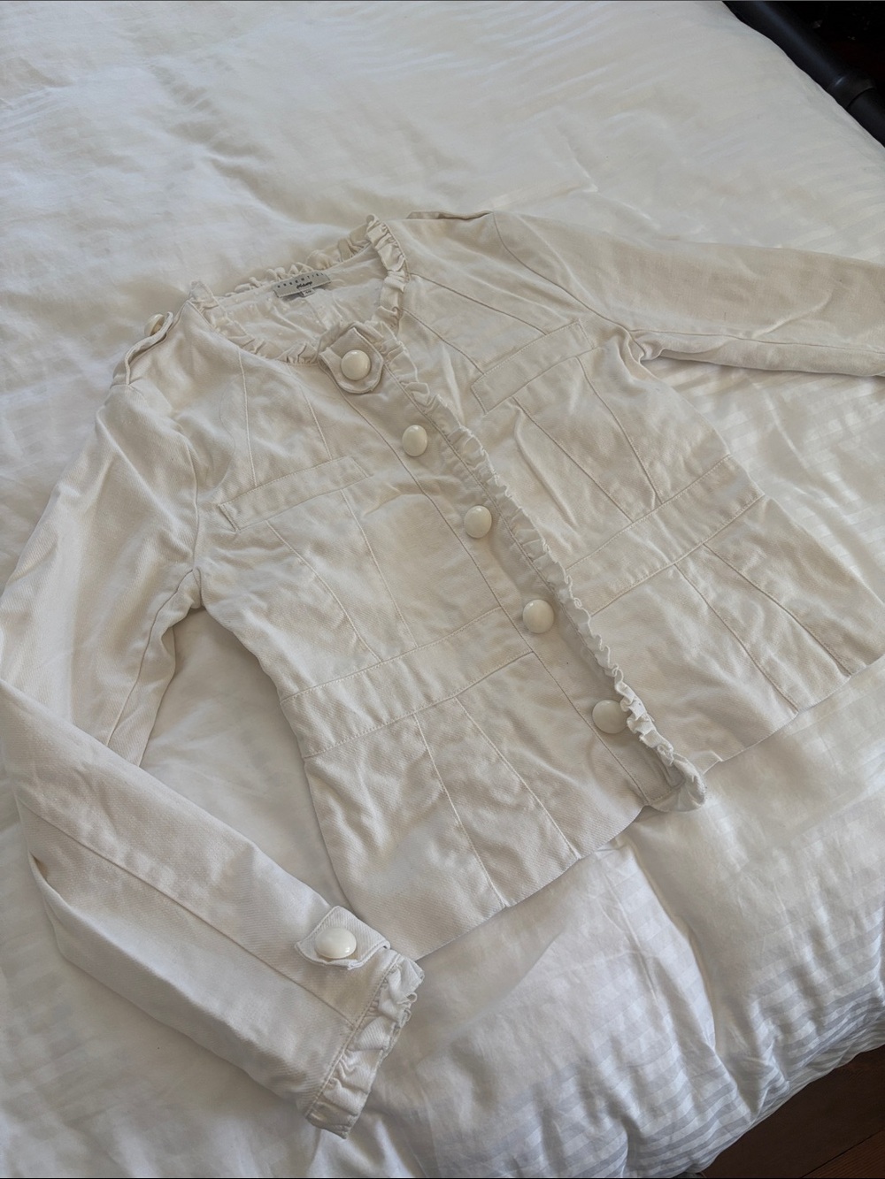 Vintage White Ruffle-Trim Button Jacket, Snap Closure, Small